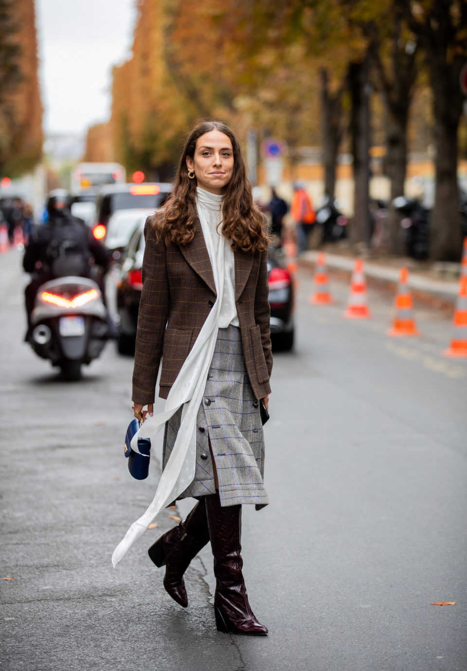 How To Wear Tall Boots In 40 Ways 2022