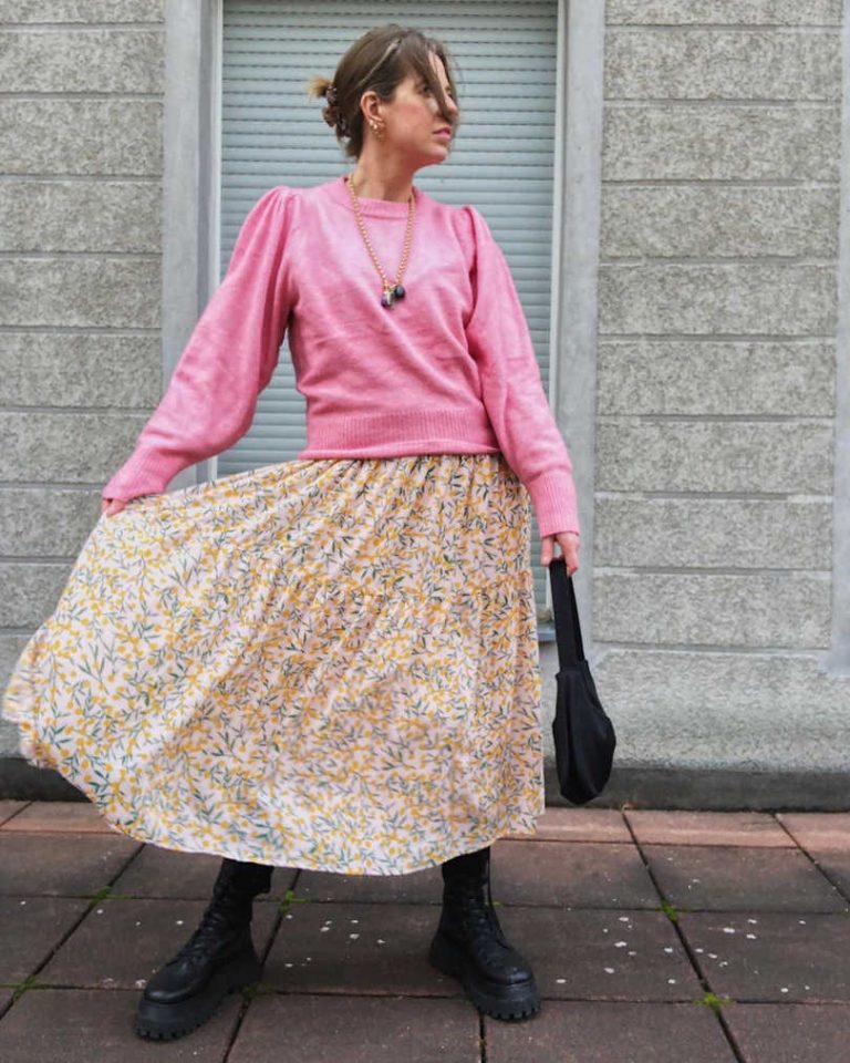 What Skirts Can I Wear With Chunky Boots 49 Examples 2022