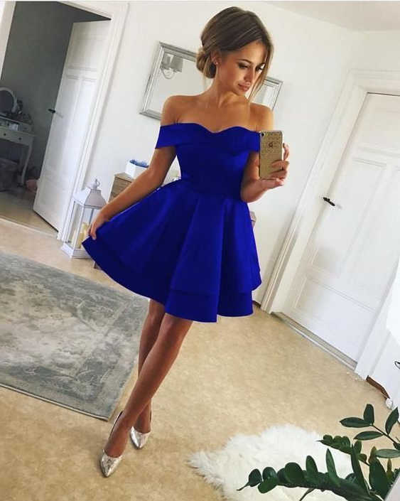 What Shoes Can I Wear With Blue Dresses 2022 - ShoesOutfitIdeas.com