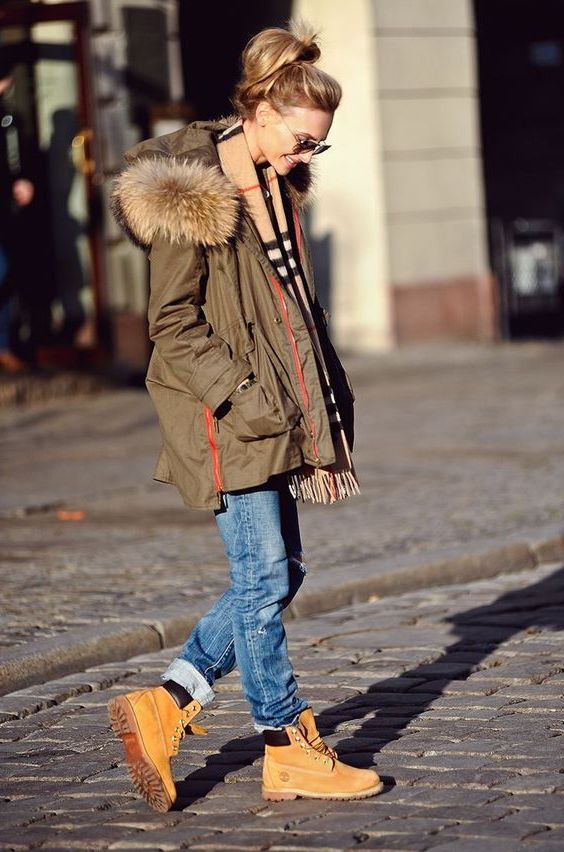 Girl wearing sale timberland boots