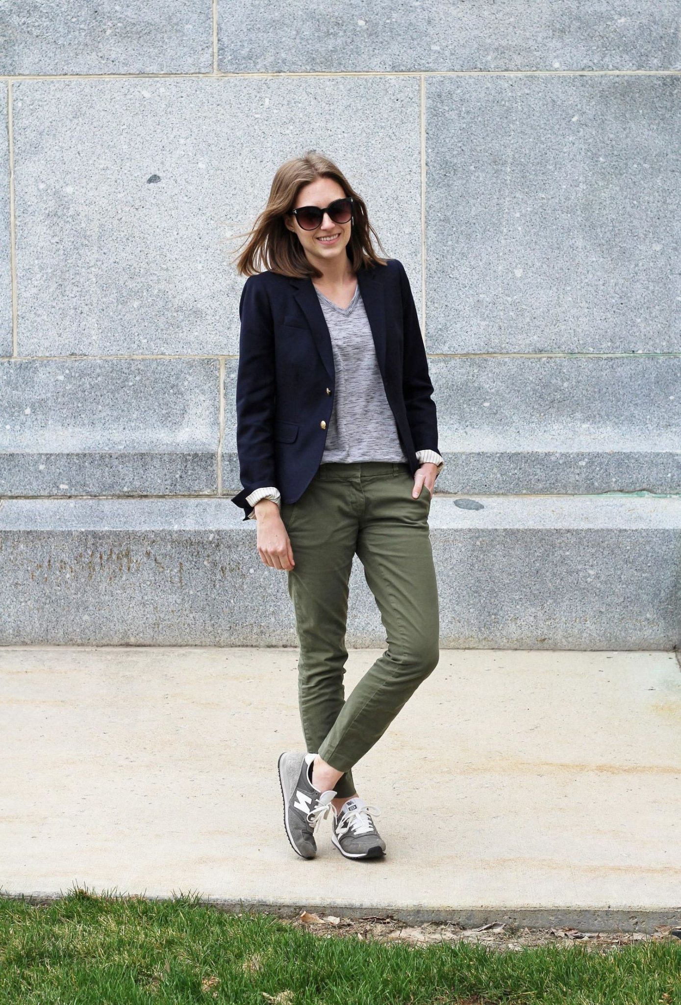 Stylish Green Pants Outfit with Perfect Shoes for Any Occasion