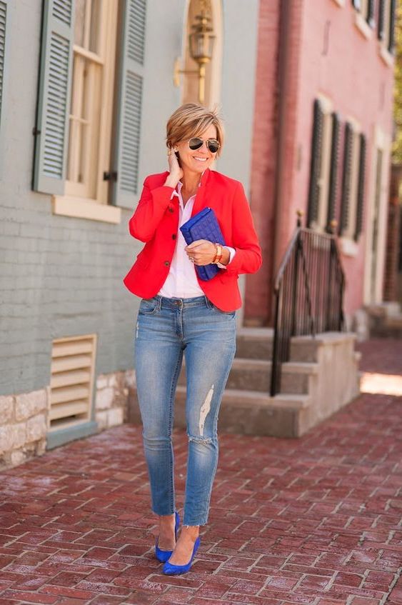 29 Outfit Ideas What Shoes To Wear With Red Blazer 2022