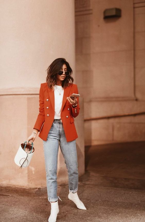 29 Outfit Ideas What Shoes To Wear With Red Blazer 2022