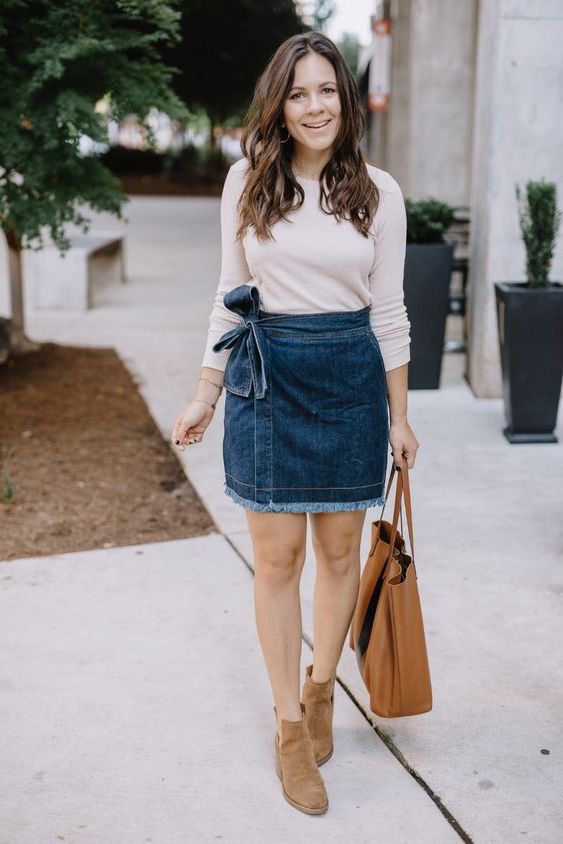 Shoes To Wear With Mini Skirt: 56 Inspiring Outfit Ideas 2023