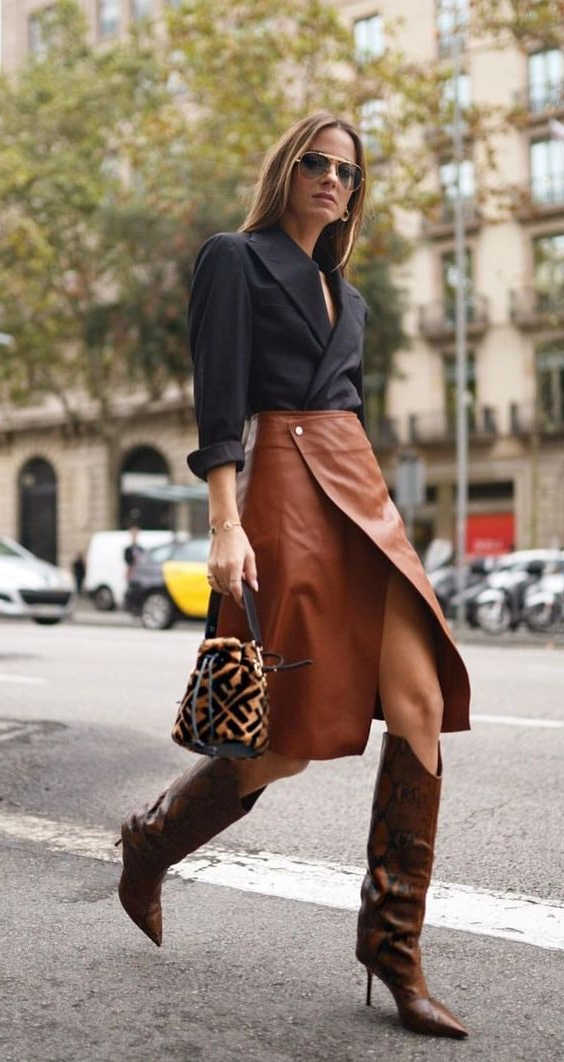 Shoes To Wear With Leather Skirt: 37 Outfit Ideas 2022