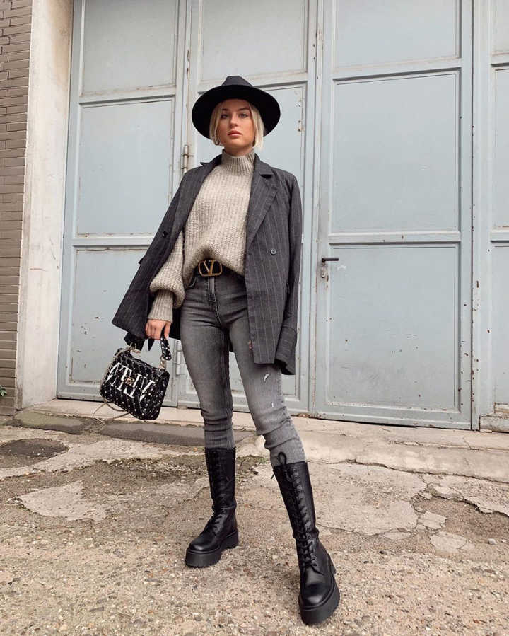 How To Tuck Pants In Boots 30+ Outfit Ideas To Wear Now 2022