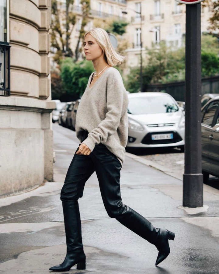 How To Tuck Pants In Boots 30+ Outfit Ideas To Wear Now 2023