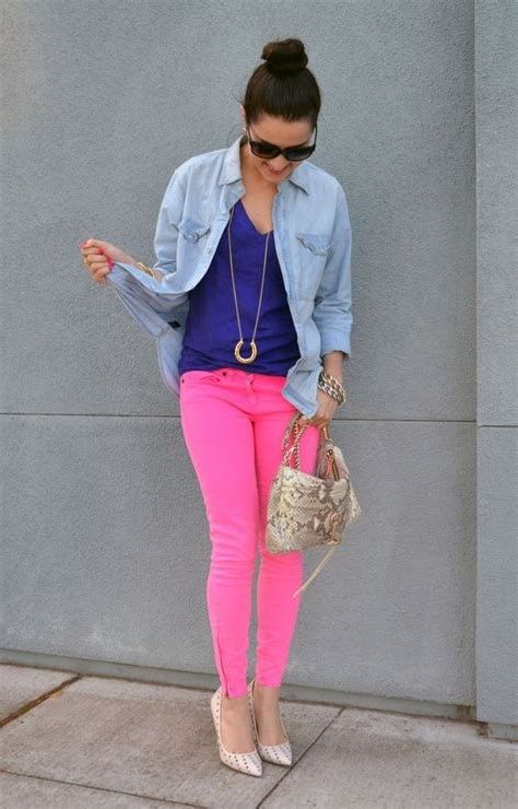 what-shoes-to-wear-with-pink-pants-2023-shoesoutfitideas