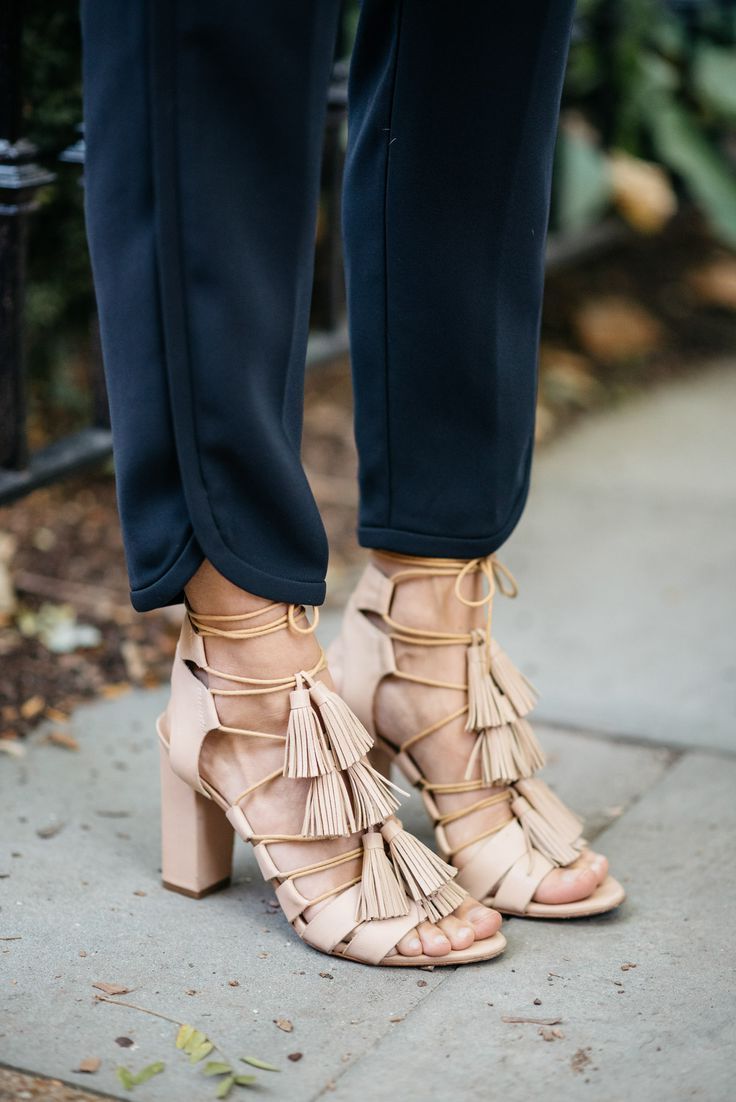 How To Wear Lace-up Heels This Summer 2023