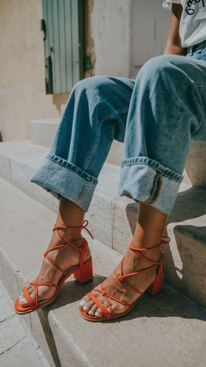 How To Wear Lace-up Heels This Summer 2022