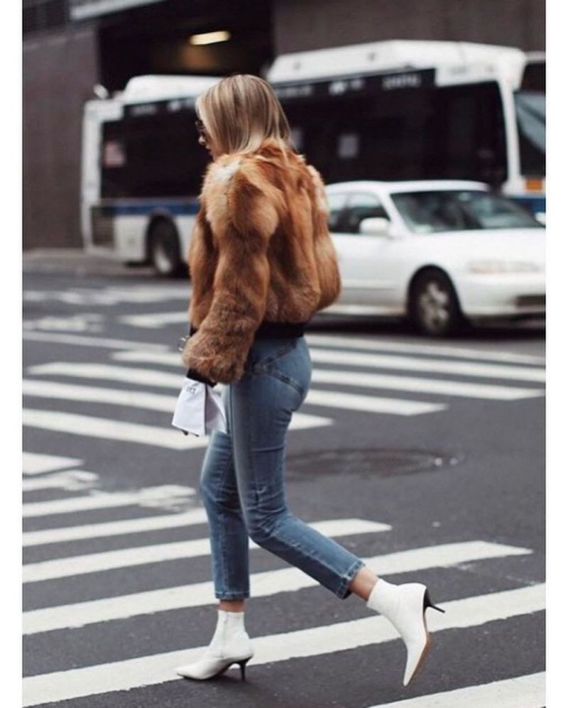 How To Wear Ankle Boots: Easy Street Style Guide 2023