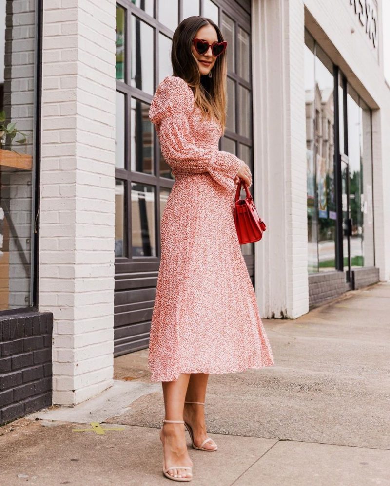 Best Shoes To Wear With Midi Skirts 2022
