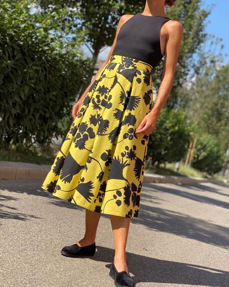 Best Shoes To Wear With Midi Skirts 2023