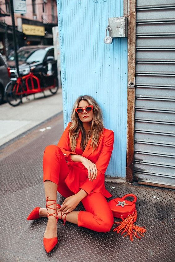 Orange Outfits For Women: Easy Ways To Do It Right 2023