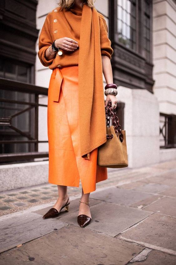 Orange Outfits For Women: Easy Ways To Do It Right 2023