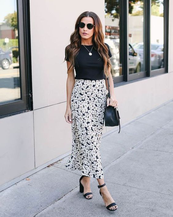 Best Shoes For Skirts To Wear In Summer 2022 | ShoesOutfitIdeas.com