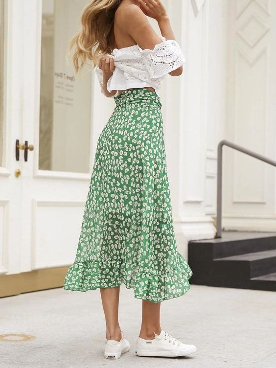 Best Shoes For Skirts To Wear In Summer 2023