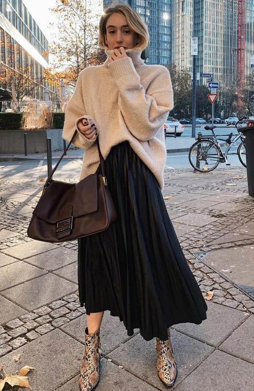 Maxi skirt with on sale boots