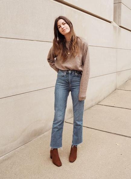 Can I Wear Ankle Boots And Straight Leg Jeans 2022 - ShoesOutfitIdeas.com