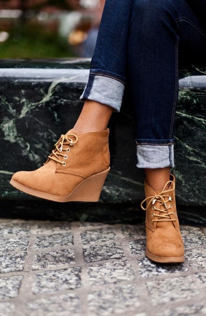 wedge ankle boots with laces