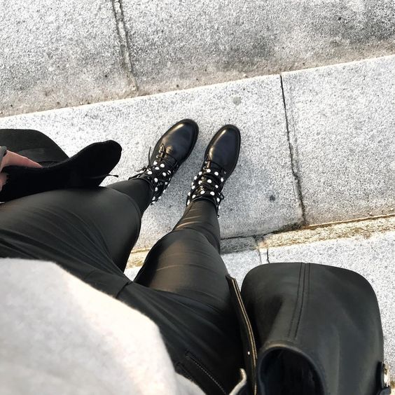 How To Wear Biker Boots With Pearls: Basic Style Guide 2023