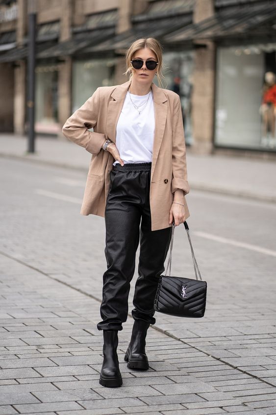 how i wear beige blazer - The Katiquette