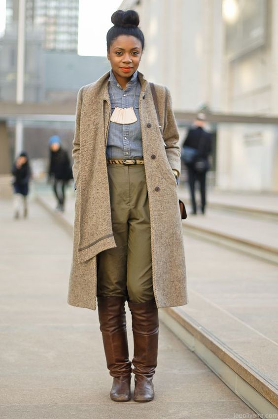 Can I Wear Boots With Chinos: Fresh Looks For Ladies 2022 ...