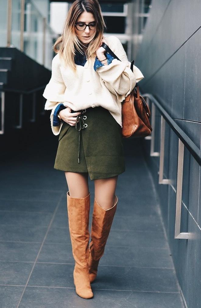 Can I Wear Boots To School: Best Outfit Ideas 2023 | ShoesOutfitIdeas.com