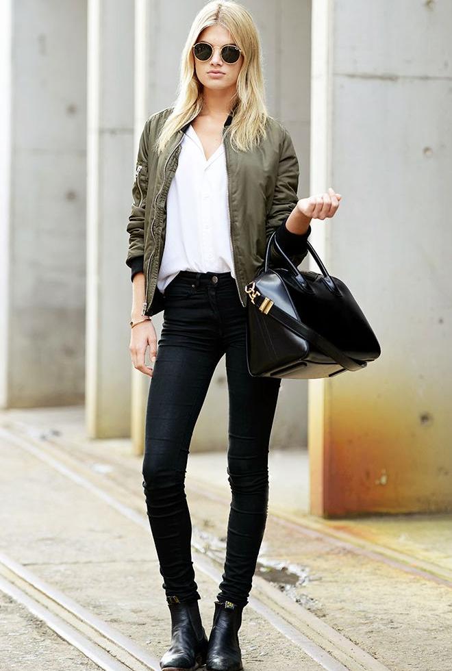 Can I Wear Flat Boots with Black Pants 2021 - ShoesOutfitIdeas.com