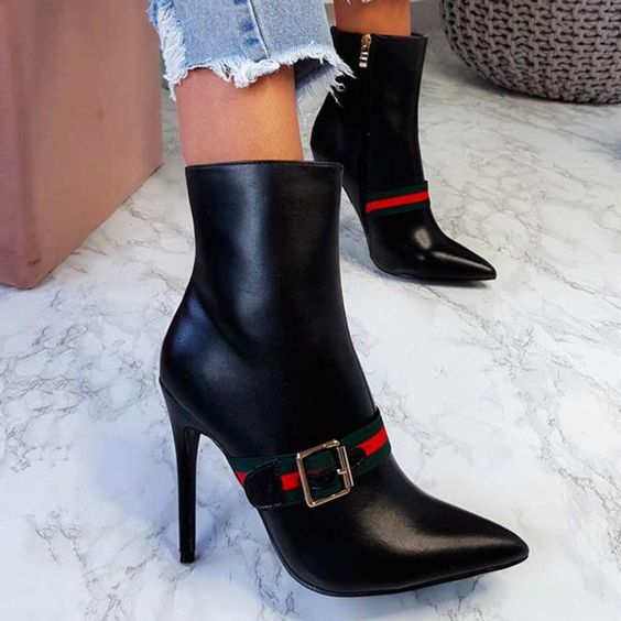 Can I Wear High Heel Ankle Boots with Jeans 2022
