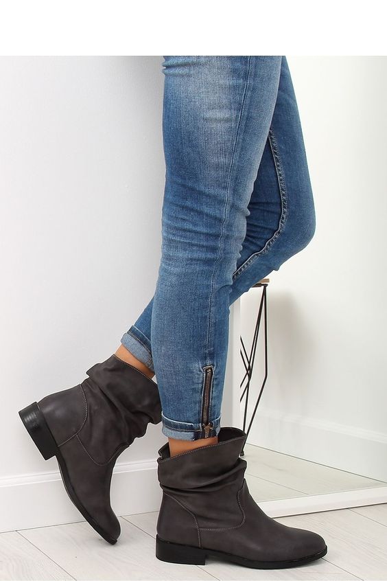 How To Wear Grey Flat Ankle Boots 2022