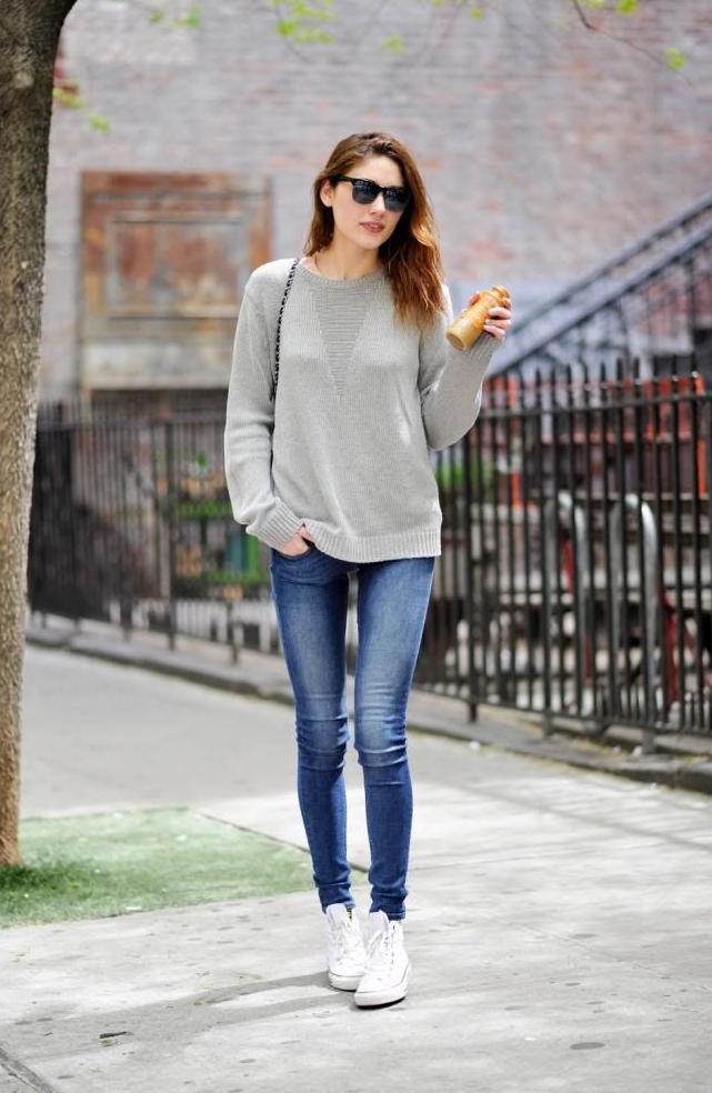 What Shoes to Wear With Womens Jeans - The Ultimate Guide In 2023! - alexie