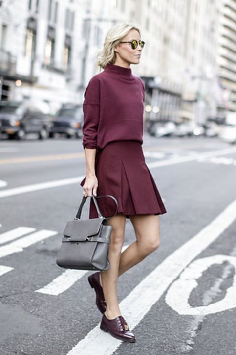 What Color Shoes Go With Maroon Dress 2023