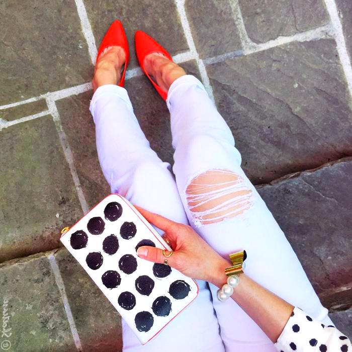 Coral Shoes And White Clothes Outfit Ideas For Women 2023