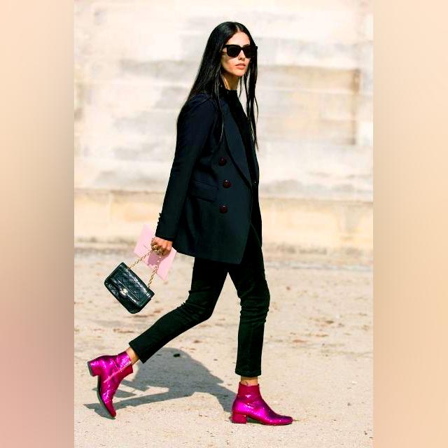 Stunning Purple Boots: Easy Looks For Young Women 2023