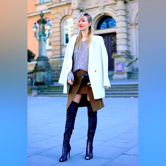 Winter Outfits With Lace Up Boots 2023 | ShoesOutfitIdeas.com