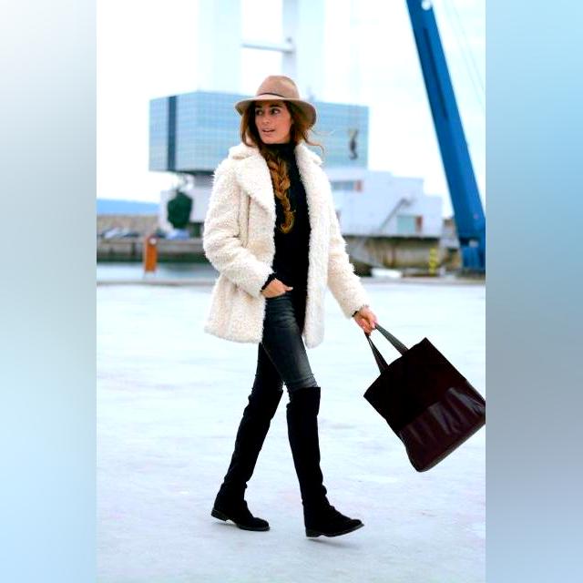 Outfit Ideas With Over The Knee Flat Boots 2023