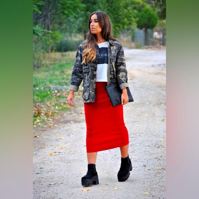 Women Outfits With Platform Boots For Fall And Winter 2023