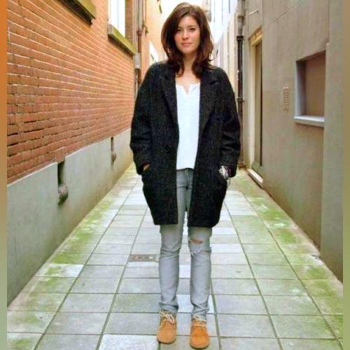 Women Outfits With Comfy Desert Boots 2022