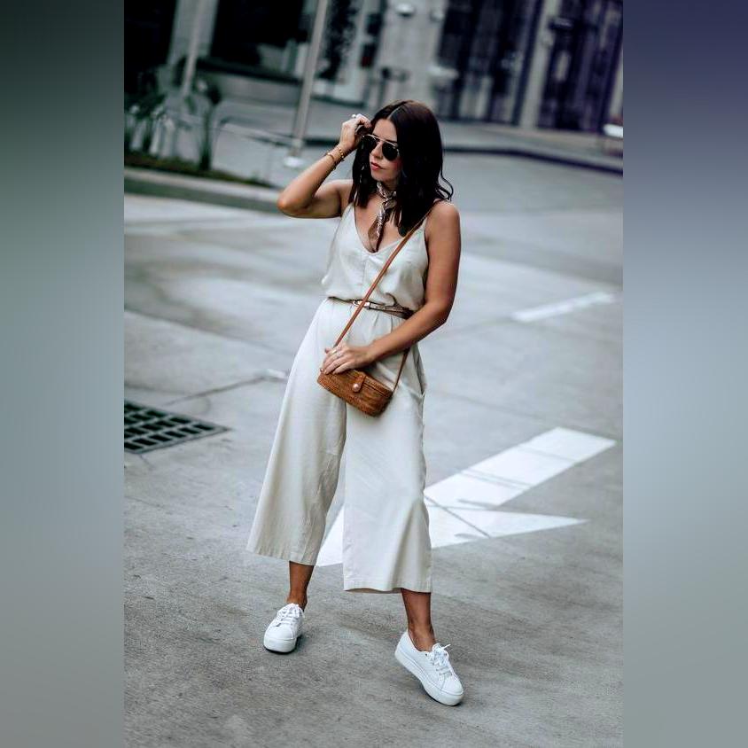 Stylish White Platform Sneakers Outfits 2023