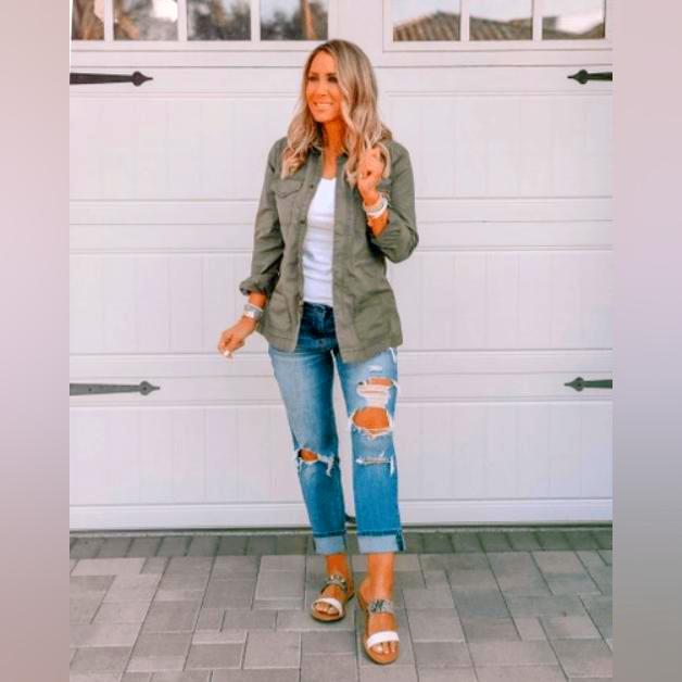 Best Shoes to Wear With Boyfriend Jeans For a Chic Look 2022