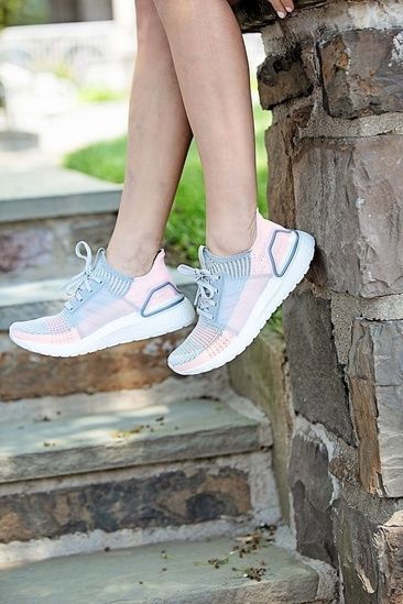 Best Running Shoes For Active Women 2022