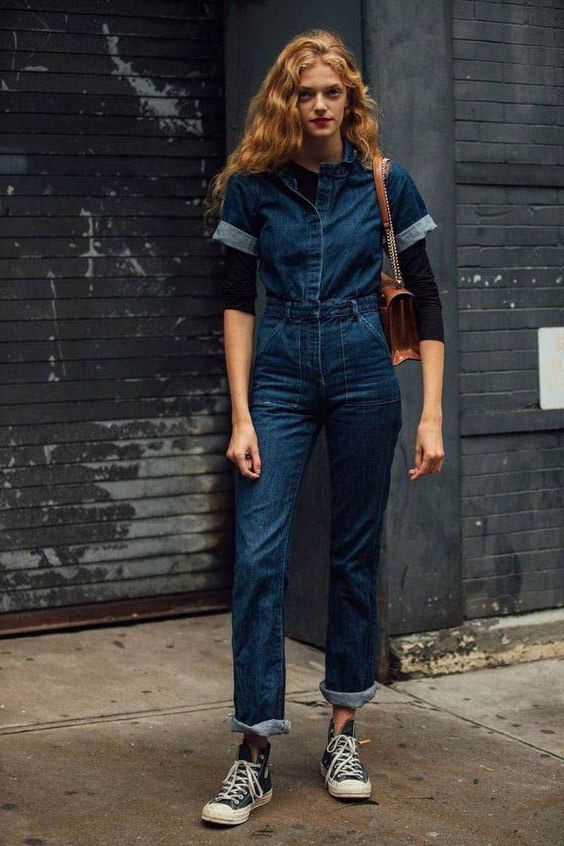 What Shoes to Wear With A Jumpsuit: From Formal To Casual 2023